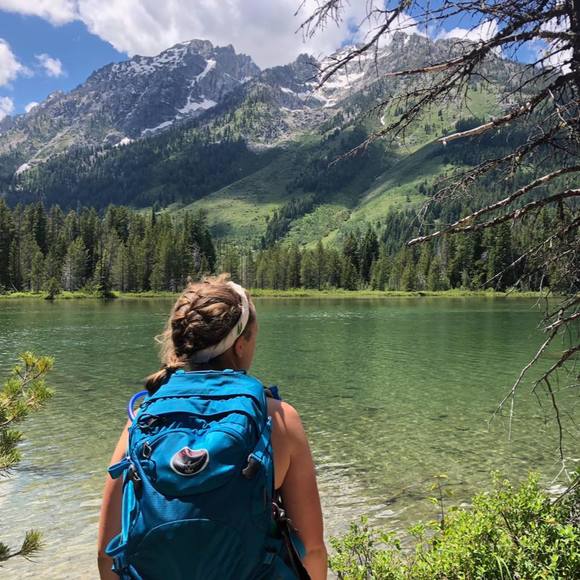 Meet your Posher, Melissa - Picture 1 of 1